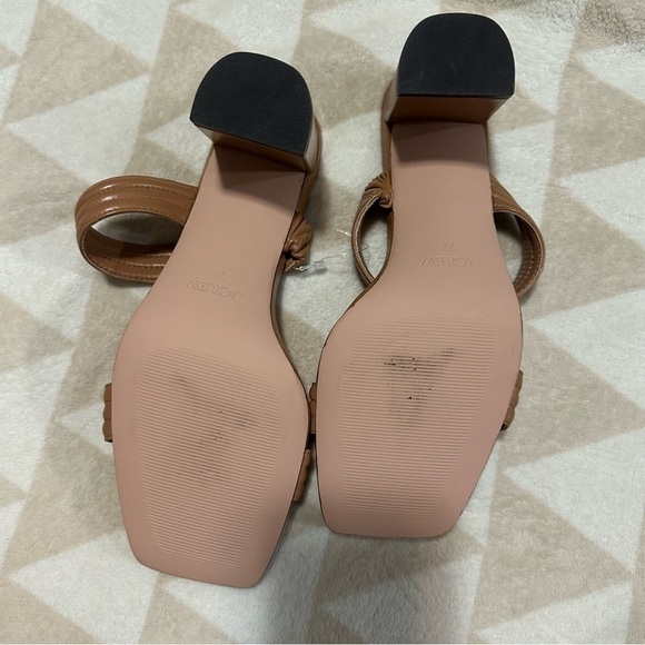 J crew sand castle Evelyn double-strap heels in leather - Picture 5 of 6